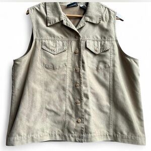 Vintage Fashion Bug Khaki/Cream Sleeveless Suede-Style Button-Down Vest. 18/20.